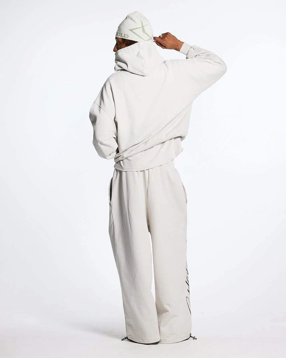 script sweatpants light grey